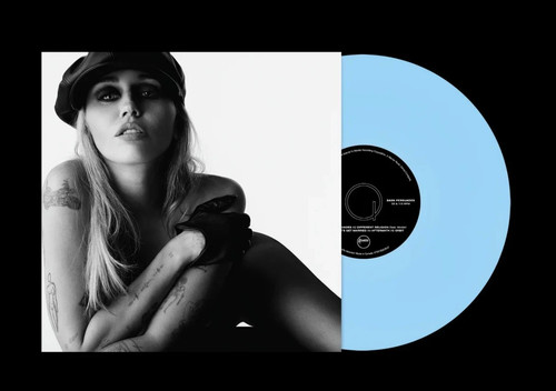 Miley cyrus bass - miley, persuades